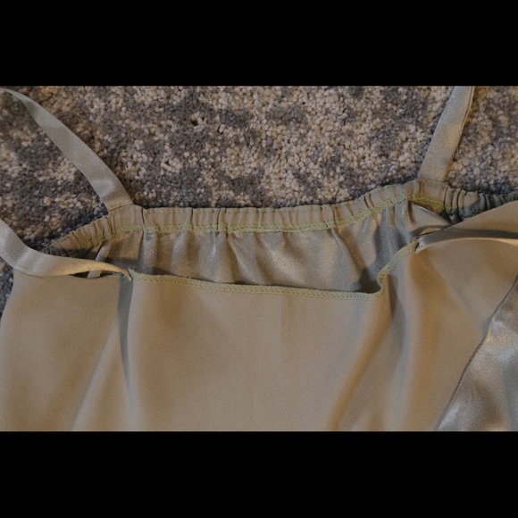 Taupe silky vintage tank - Picture 5 of 5